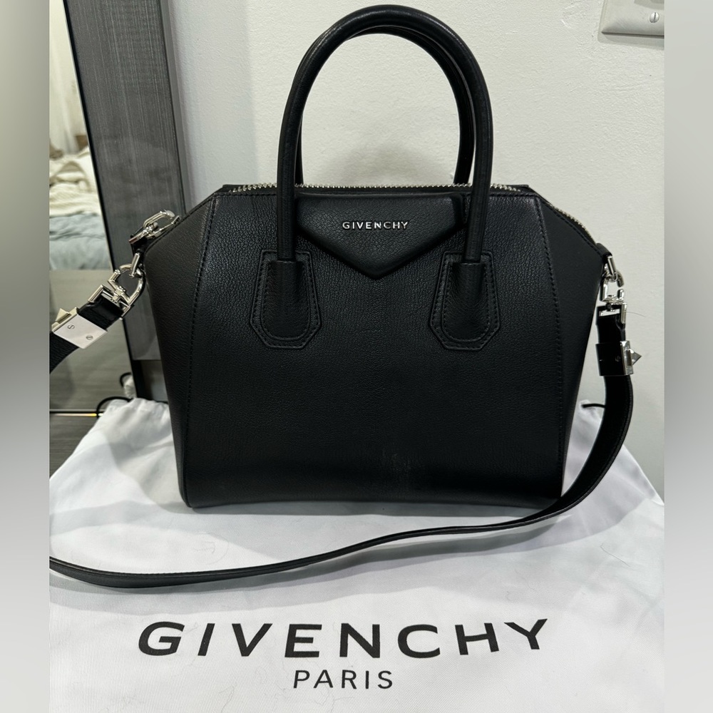 GIVENCHY ANTIGONA BLACK